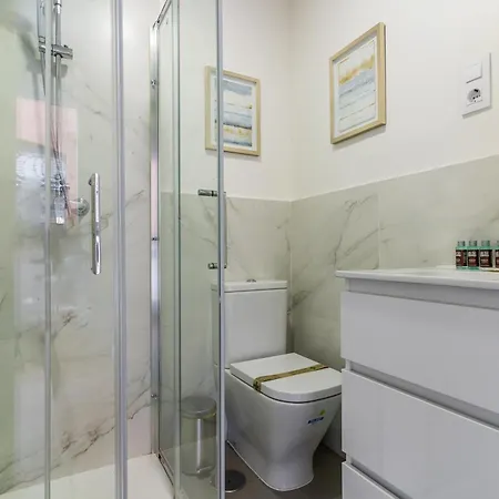 Cozy Apartment- 1Bd 1Bth- Plaza Castilla Madrid Exterior photo
